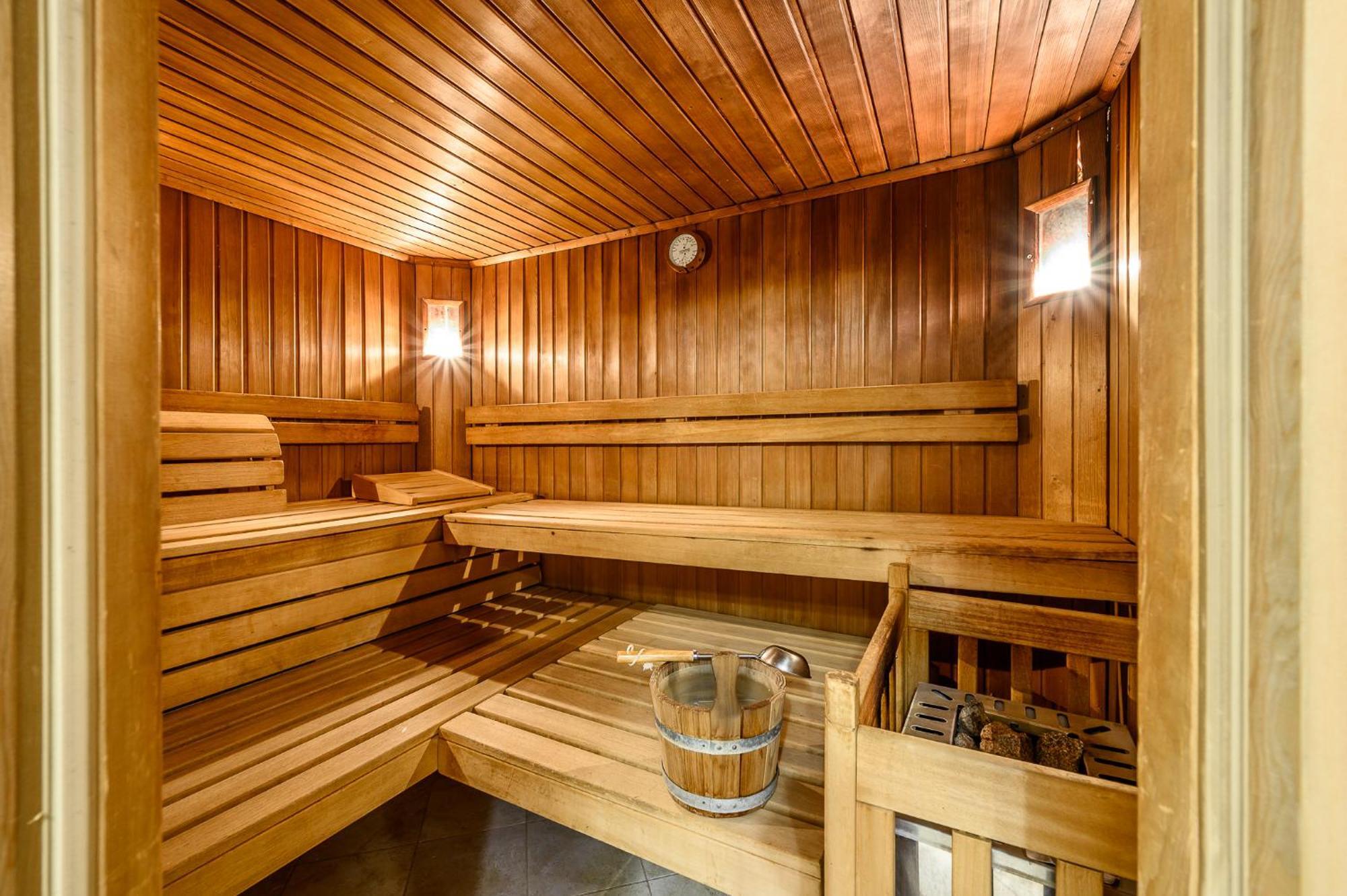 Hotel Ravelli Luxury Spa Медзана Экстерьер фото