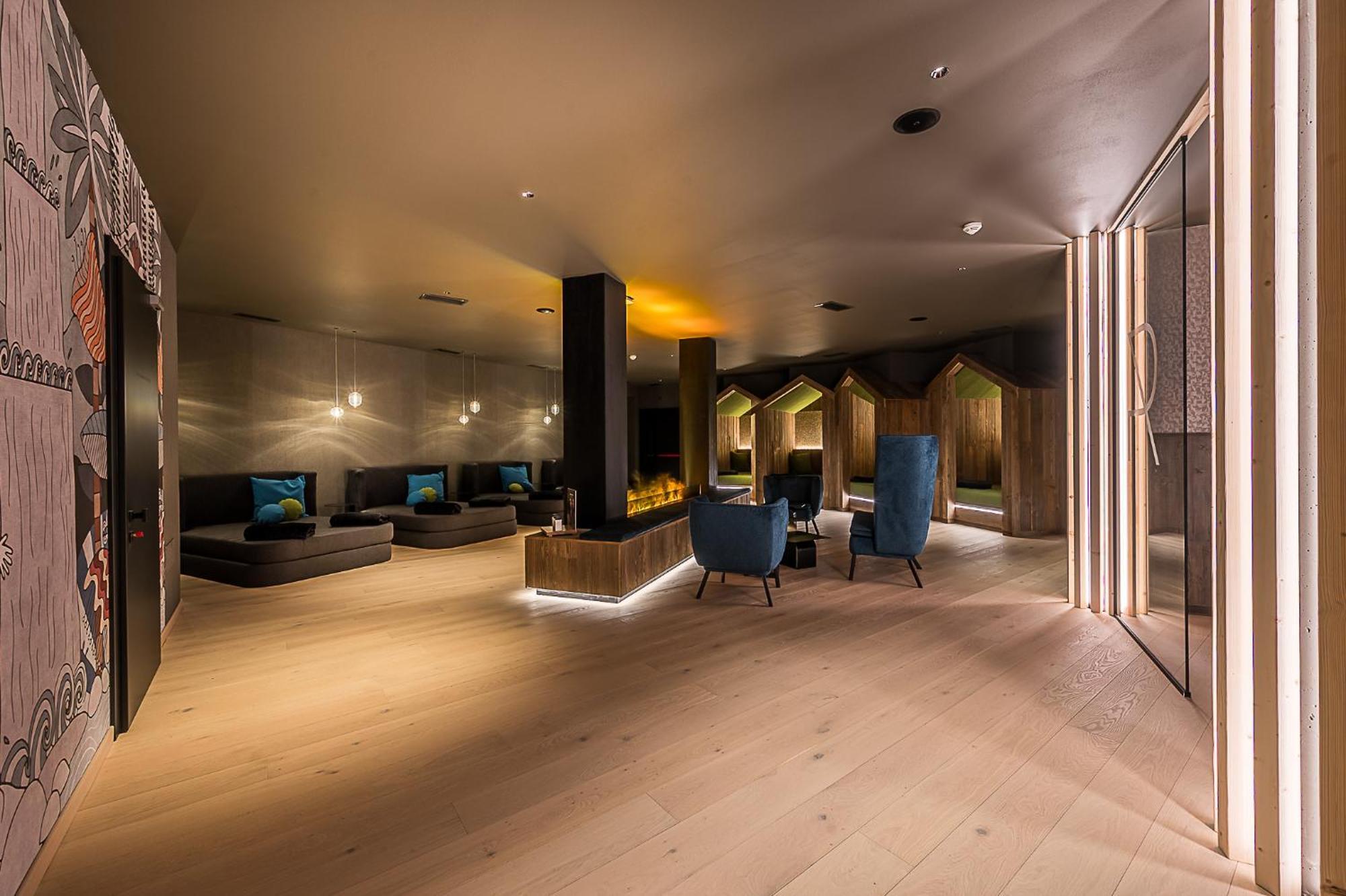 Hotel Ravelli Luxury Spa Медзана Экстерьер фото