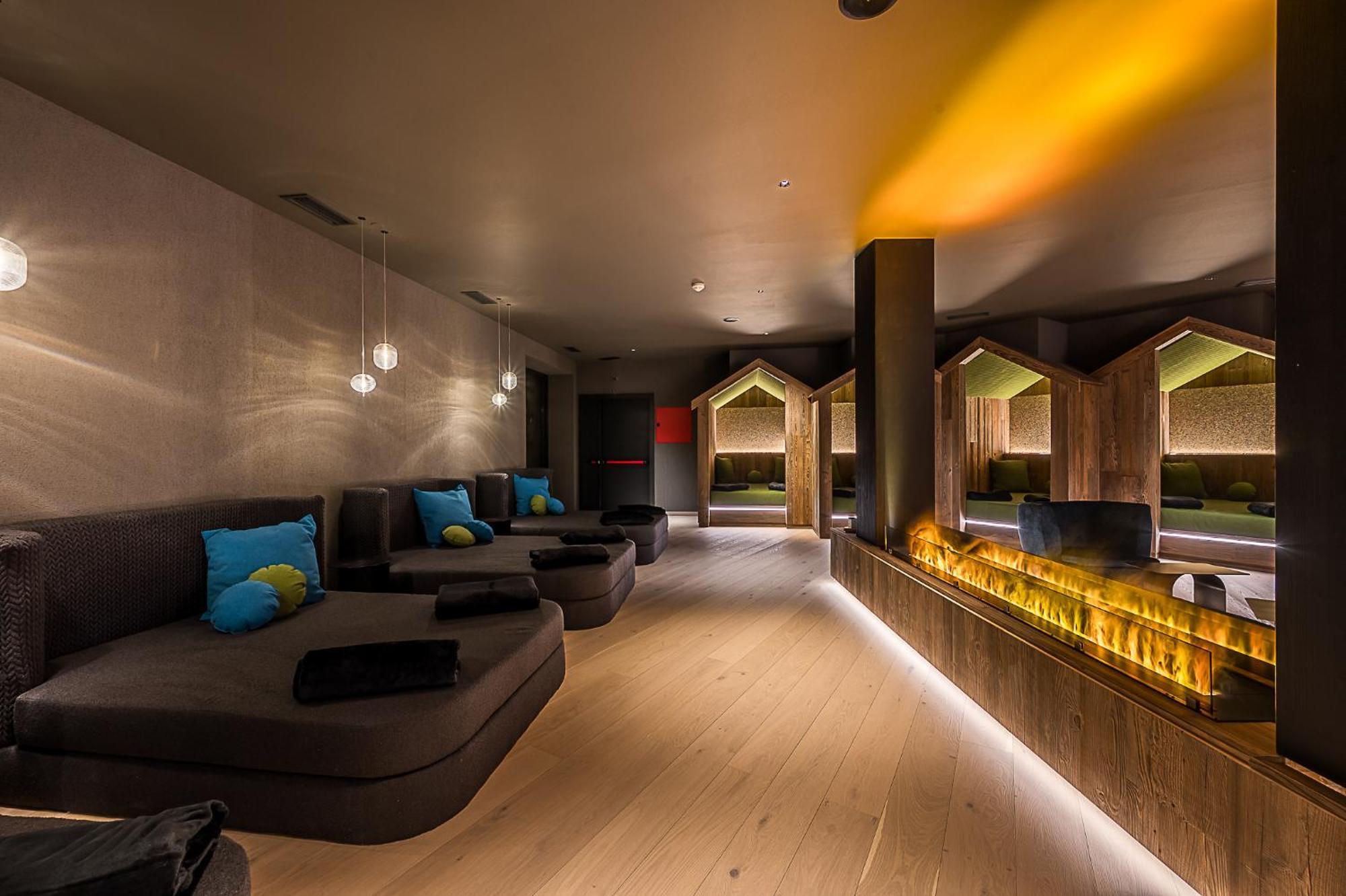 Hotel Ravelli Luxury Spa Медзана Экстерьер фото