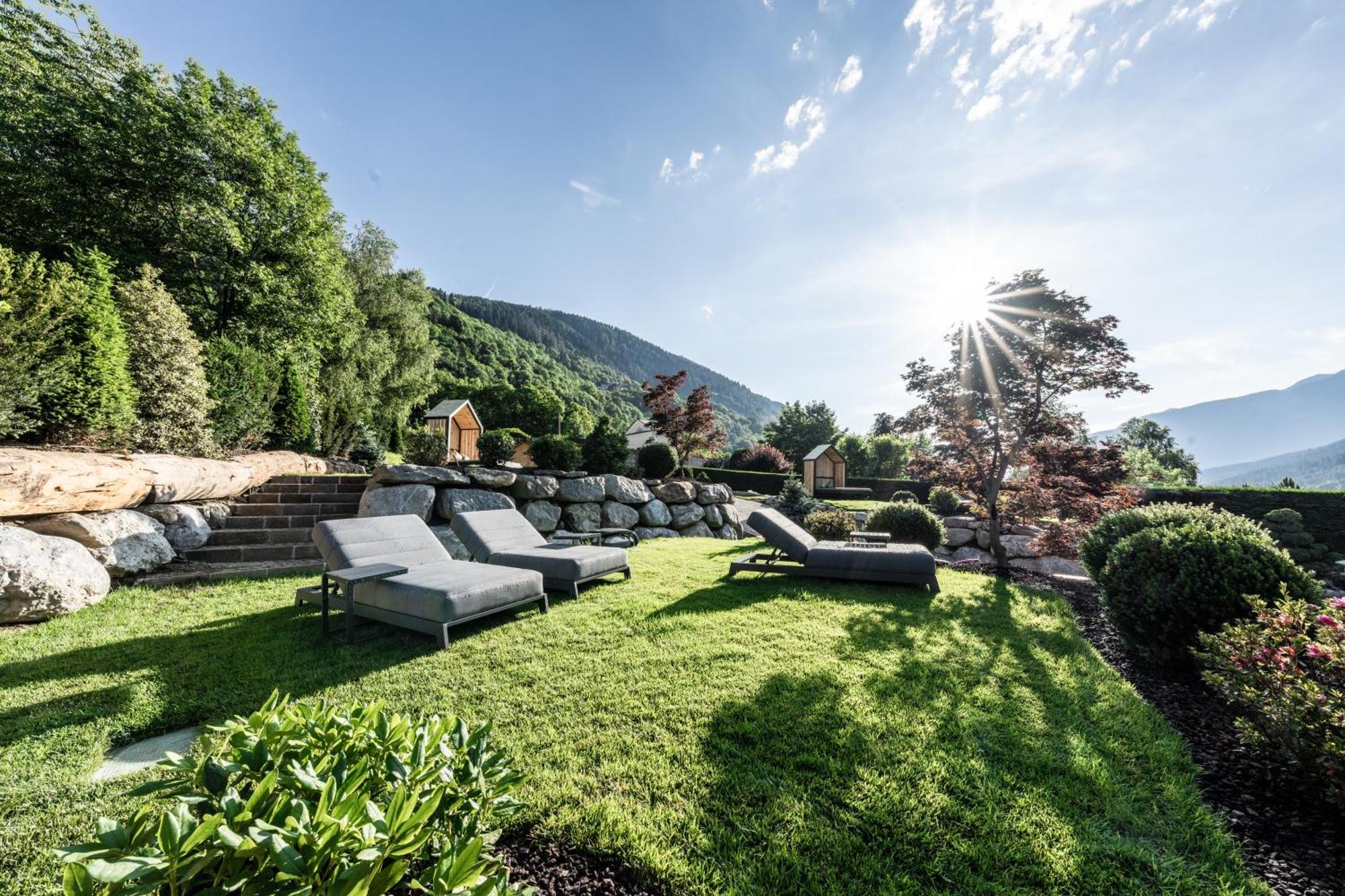 Hotel Ravelli Luxury Spa Медзана Экстерьер фото